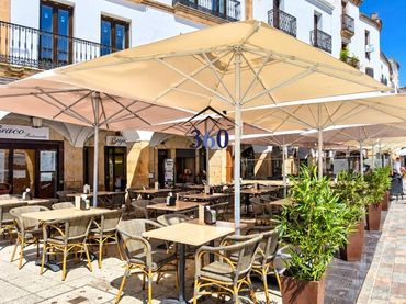 Local comercial en venta en Plaza Mayor