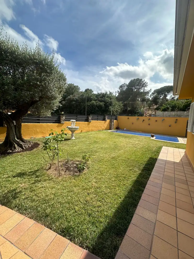 Jardín de Casa o chalet en venta en Montornès del Vallès con Aire acondicionado, Calefacción y Jardín privado
