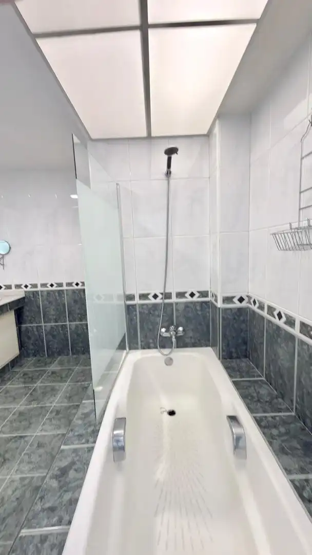 Badezimmer von Wohnungen zum Verkauf in Murcia mit Klimaanlage, Terrasse und Möbliert