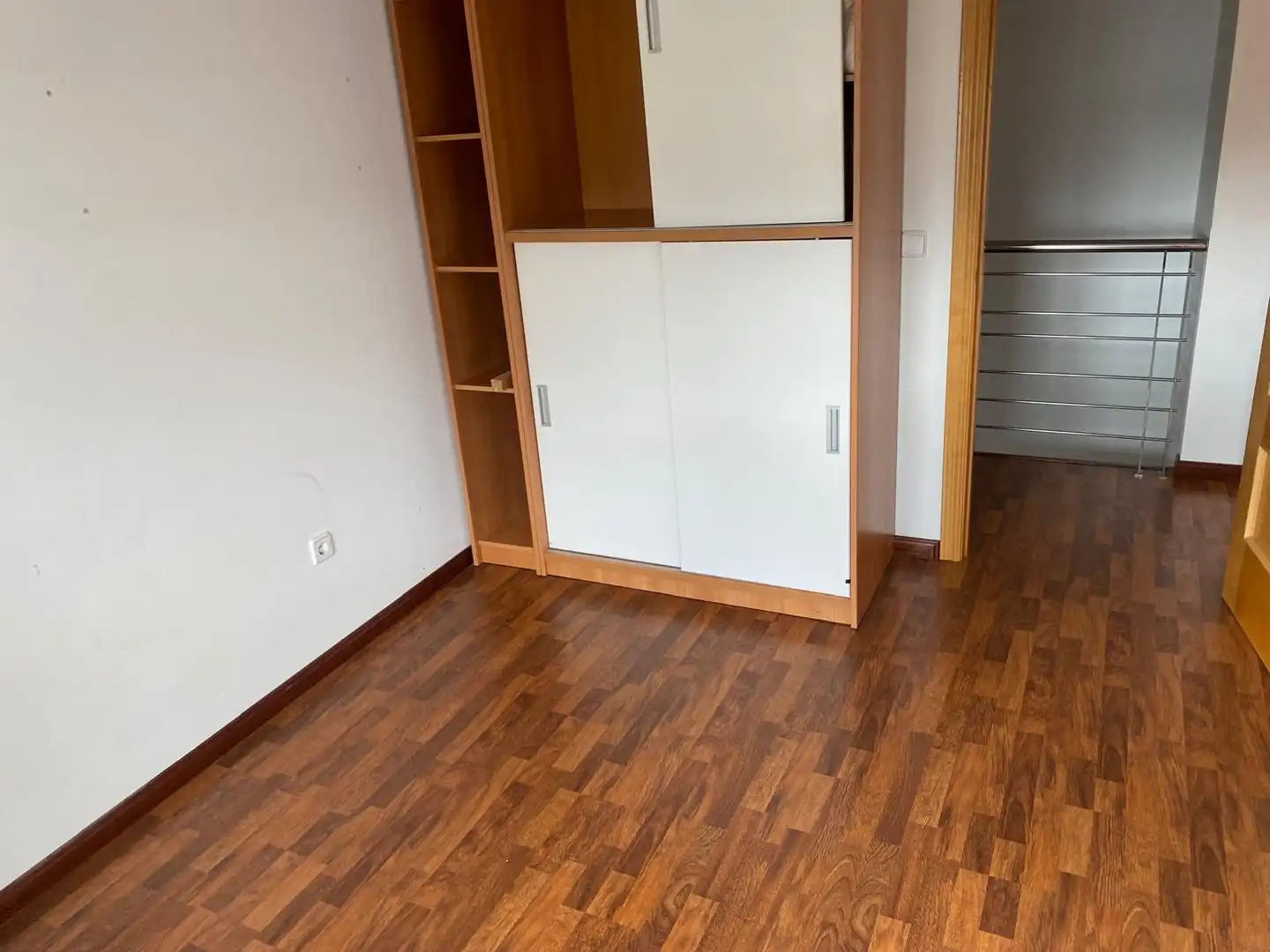 Habitación de Casa adosada en venta en Poblete con Aire acondicionado, Calefacción y Jardín privado