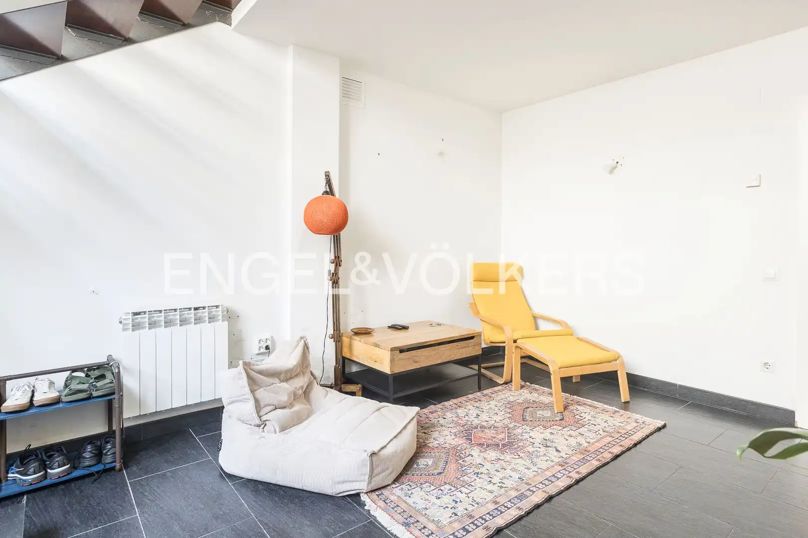 Sala d'estar de Planta baixa en venda en Barcelona amb Calefacció i Terrassa