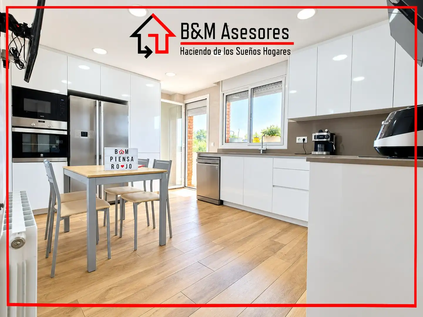 Cocina de Casa o chalet en venta en Sant Vicenç Dels Horts con Aire acondicionado, Calefacción y Jardín privado
