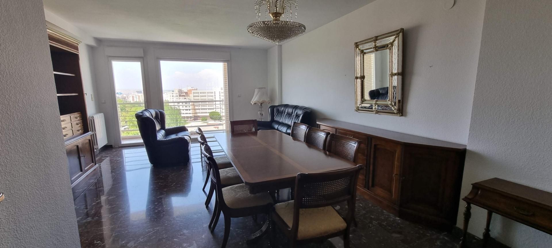 Flat to rent in Paseo de Tierno Galván, Barrio Torrero