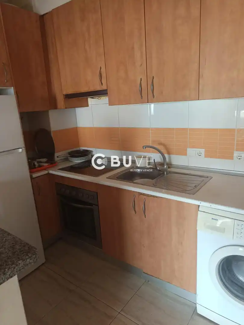 Cocina de Piso en venta en Población de Arroyo con Terraza, Piscina y Balcón