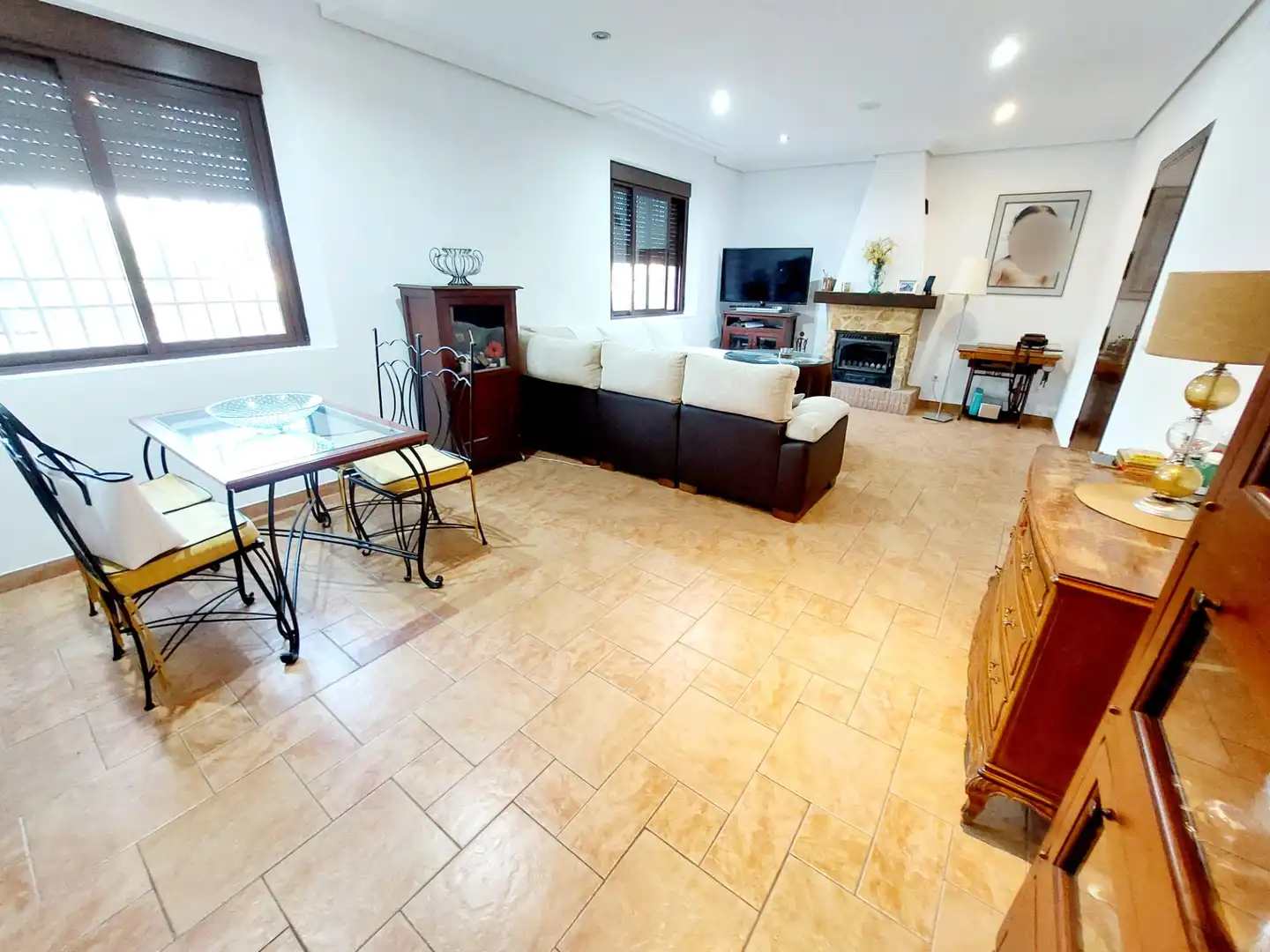 Sala d'estar de Casa o xalet en venda en Córdoba amb Aire condicionat, Calefacció i Terrassa
