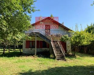 Vista exterior de Casa o xalet en venda en Begonte amb Terrassa