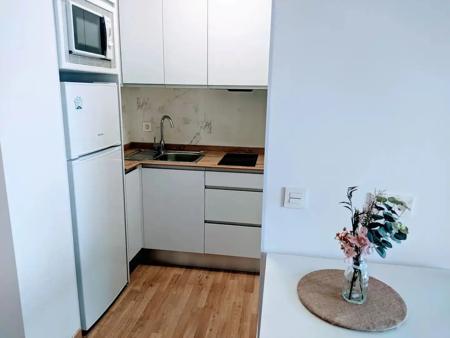 Kitchen of Flat for rent in Aguadulce