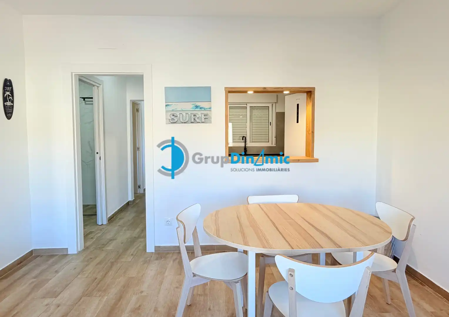 Dining room of Flat for sale in Palamós  with Air Conditioner, Parquet flooring and Furnished