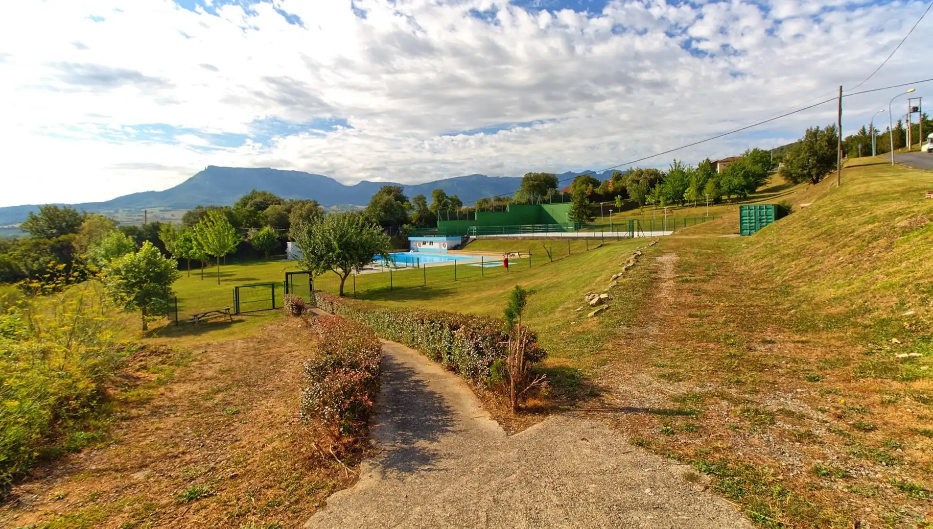 Piscina de Casa o chalet en venta en Valle de Mena con Calefacción, Jardín privado y Terraza