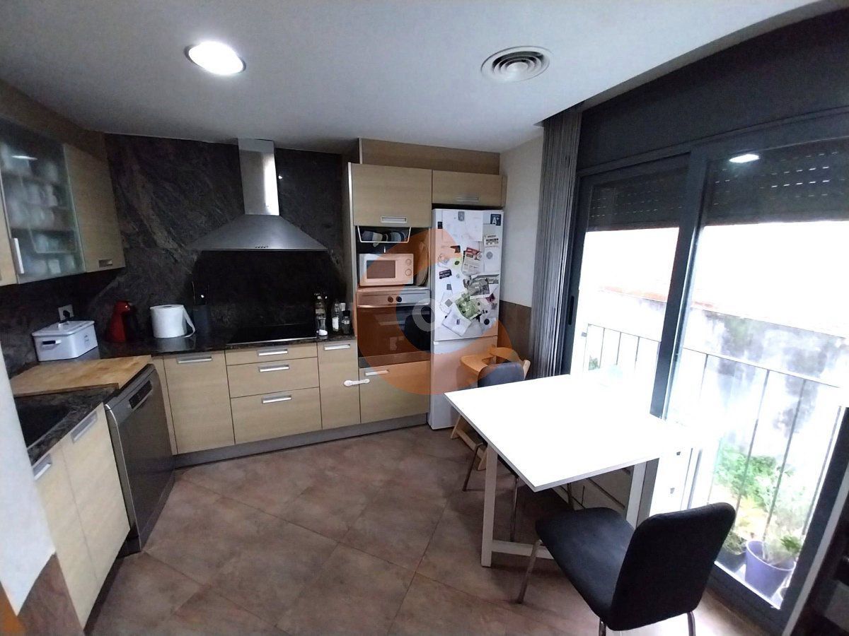 Cuina de Casa o xalet en venda en Sant Jaume dels Domenys amb Aire condicionat, Calefacció i Terrassa