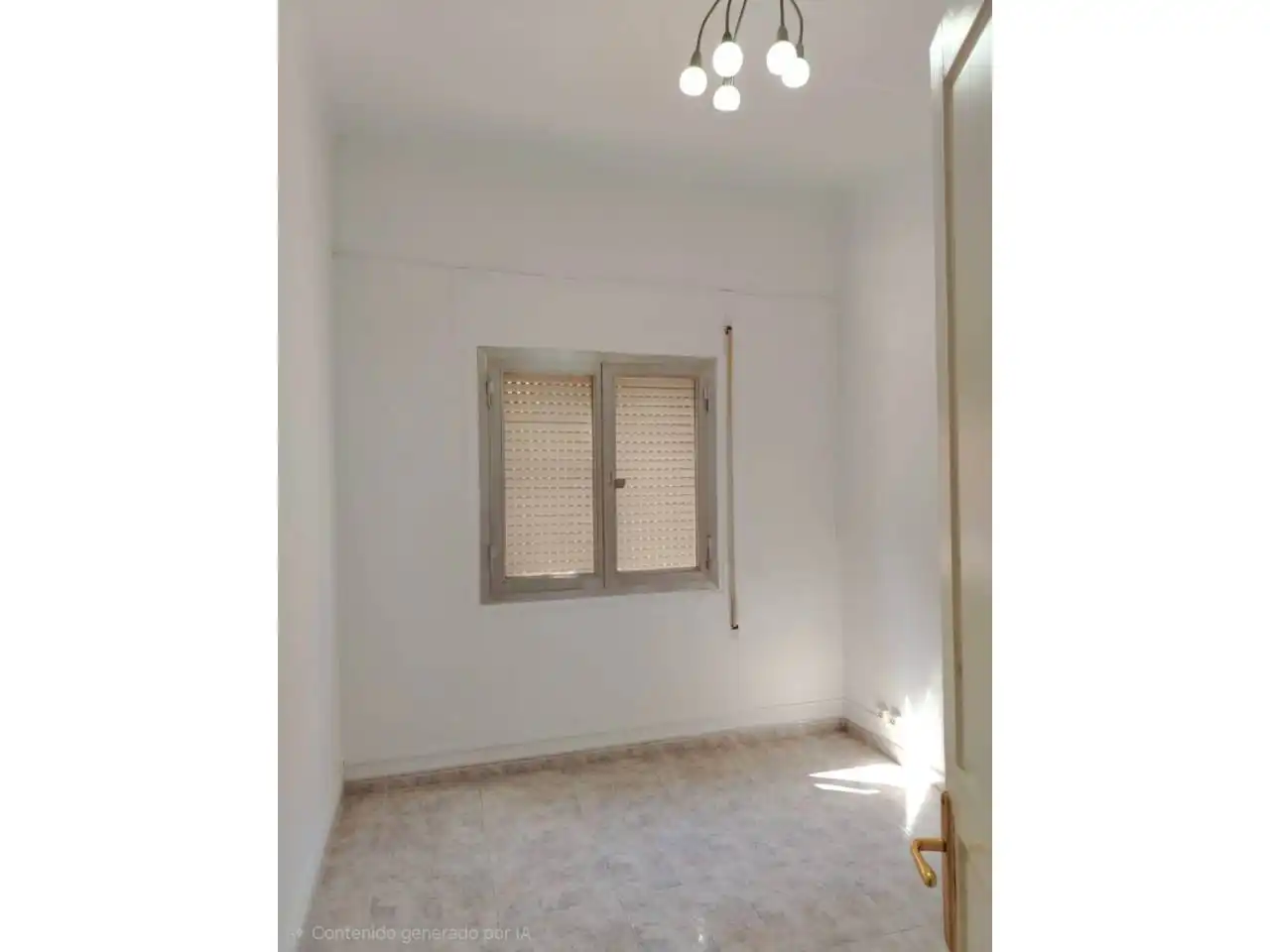 Habitación de Piso en venta en Girona con Aire acondicionado, Calefacción y Balcón