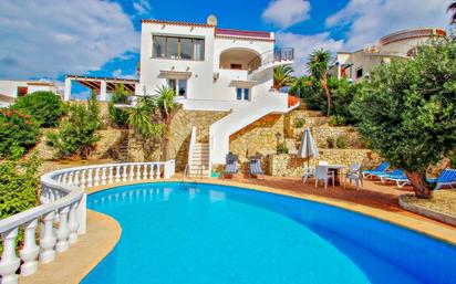 Vista exterior de Casa o xalet en venda en Benissa amb Terrassa i Piscina