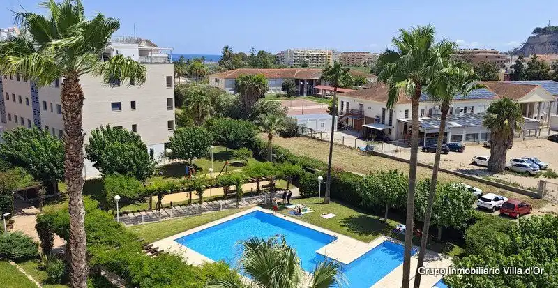 Àtic amb piscina en venda a Las Marinas / Les Marines