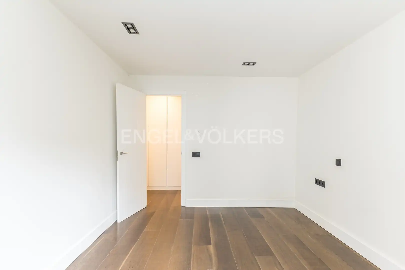 Schlafzimmer von Wohnung zur Miete in Chamartín