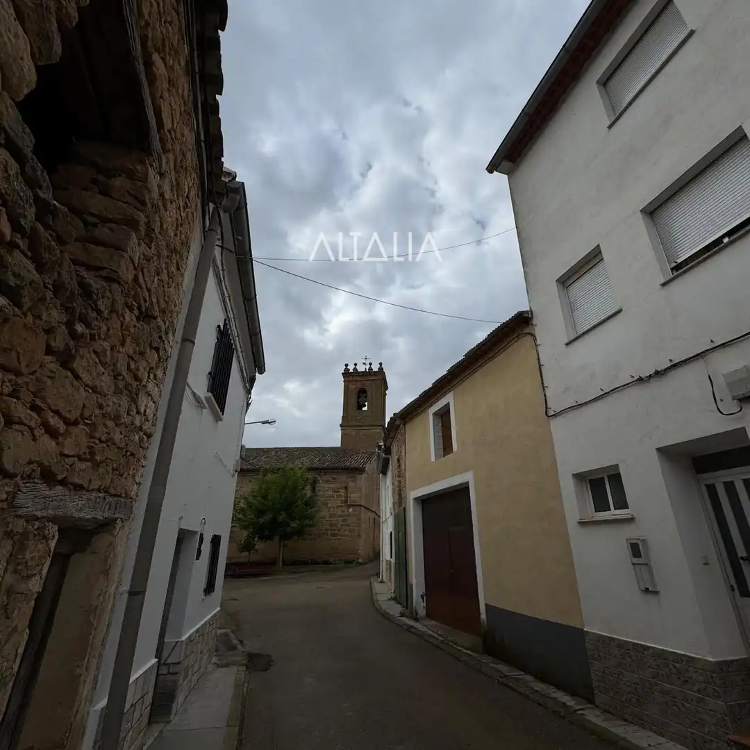 Vista exterior de Casa o xalet en venda en Villarejo de la Peñuela amb Moblat