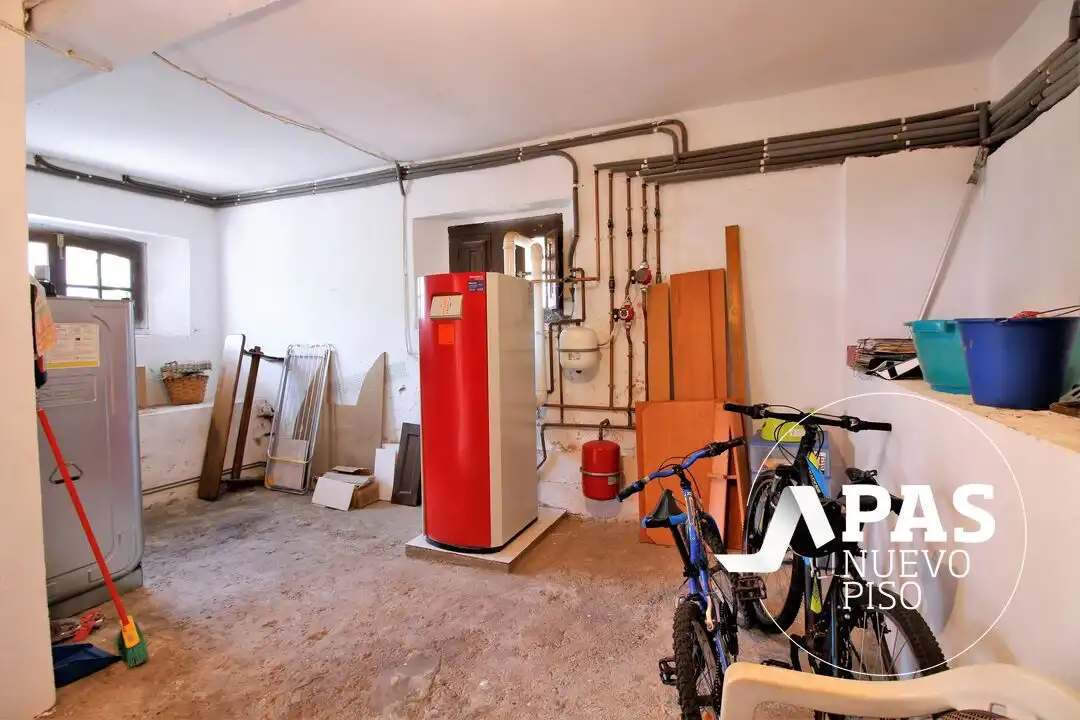 Haus mit Garten zum Verkauf in Barrio Riancho, imagen 46