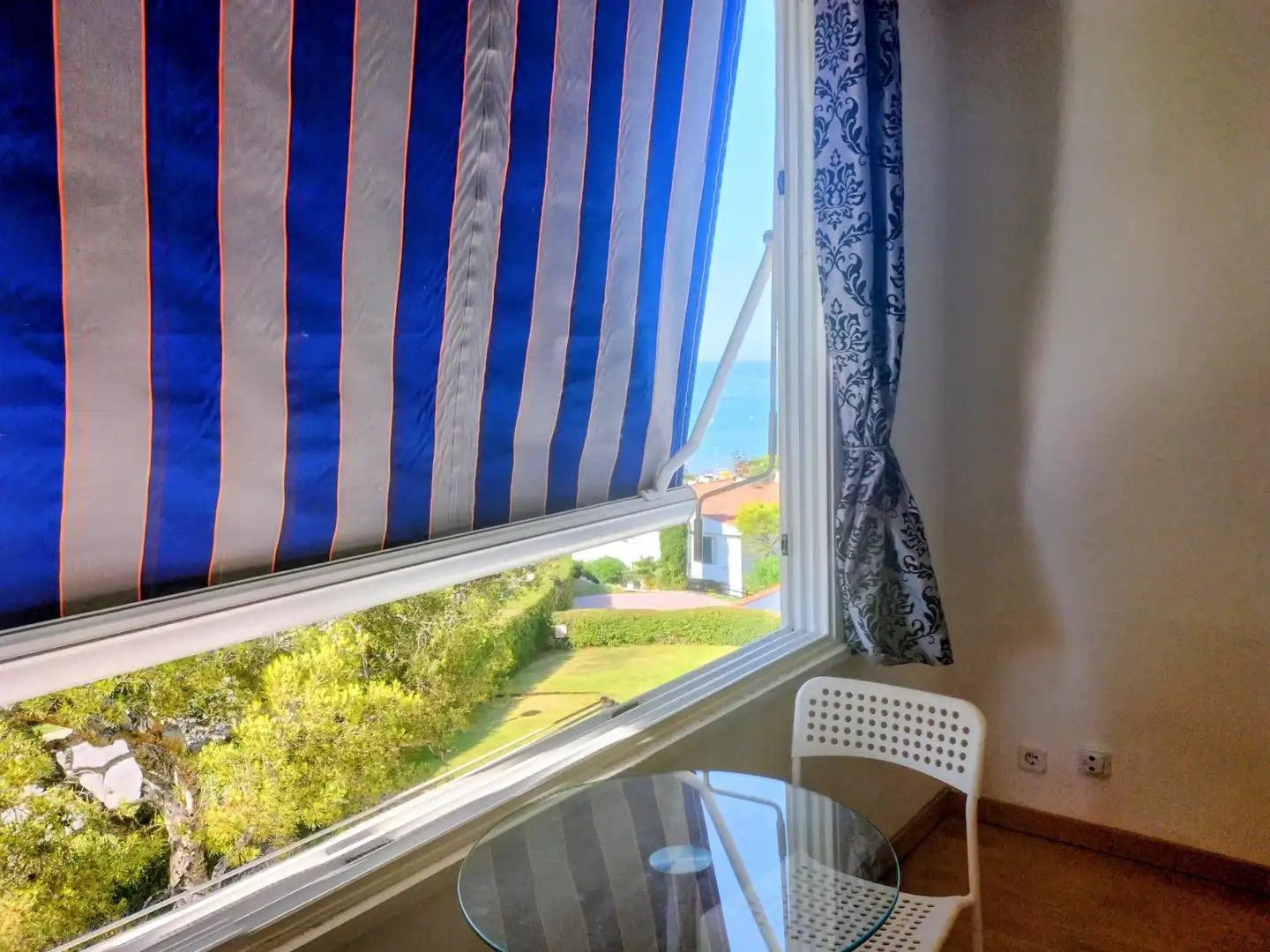 Terrasse von Wohnung zum Verkauf in Sitges mit Privatgarten und Gemeinschaftspool