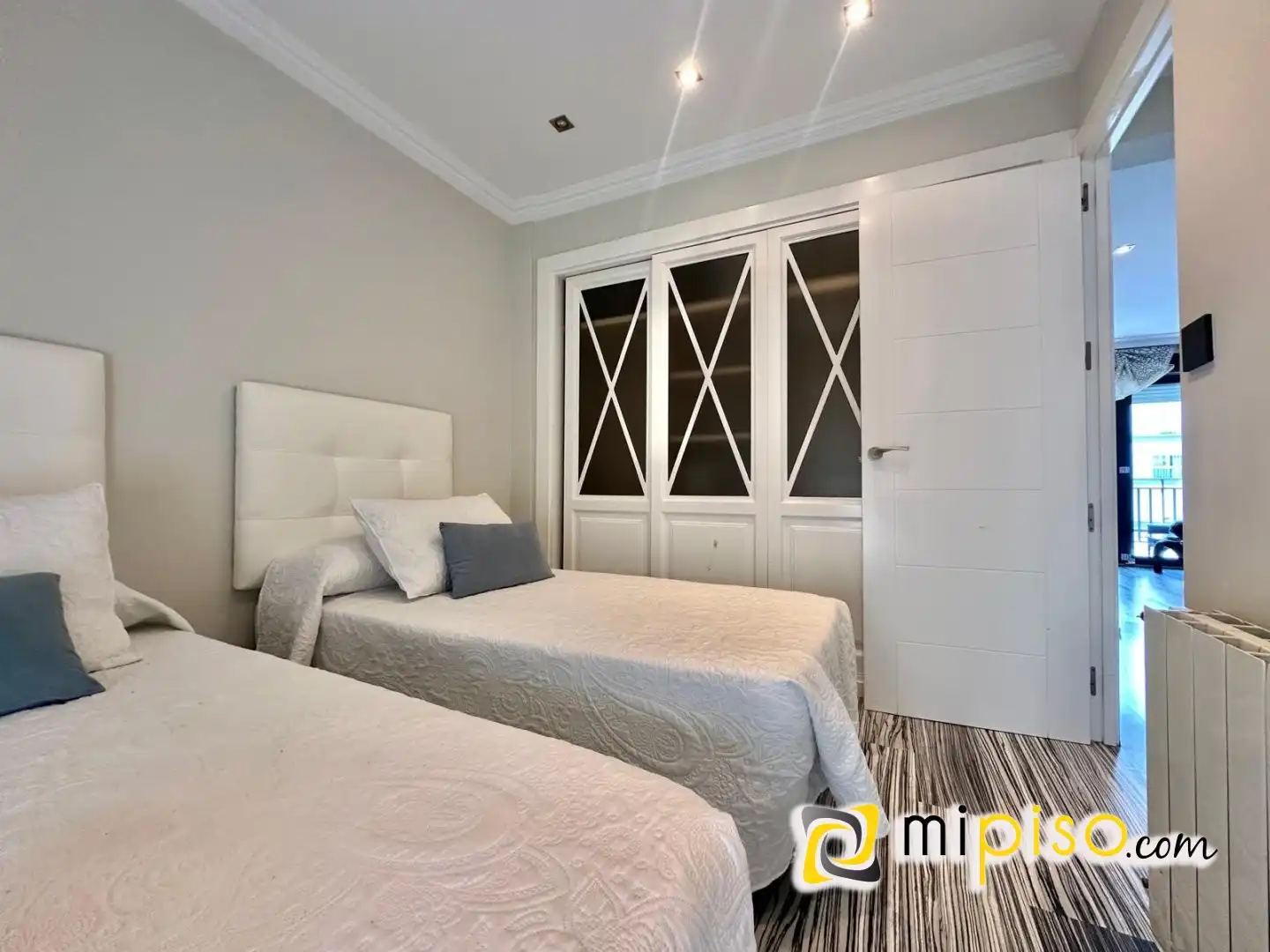 Schlafzimmer von Wohnung zur Miete in Laredo mit Terrasse und Möbliert