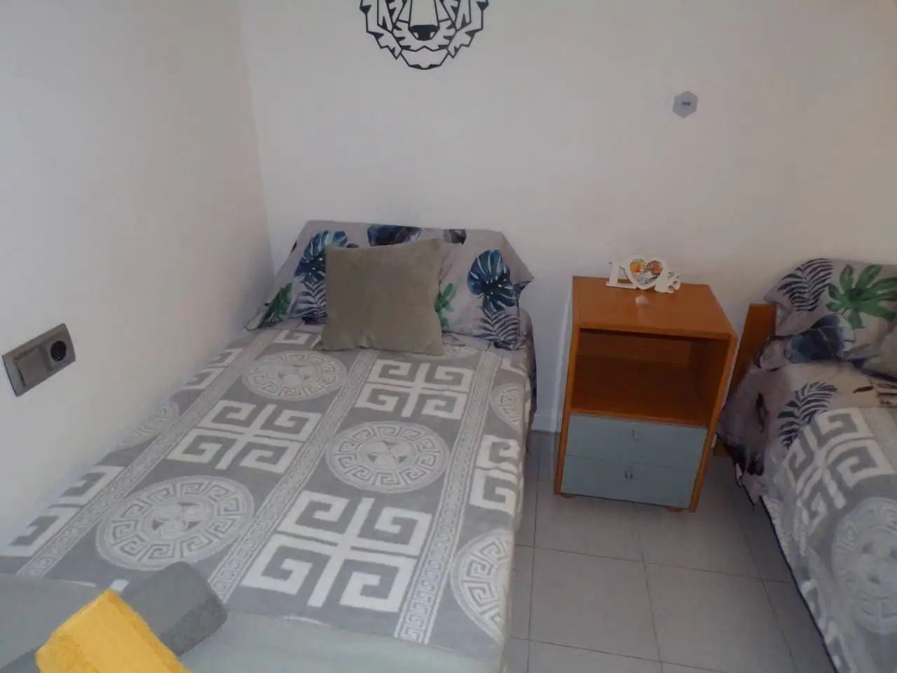 Bedroom of Flat for sale in Figueres  with Terrace and Furnished