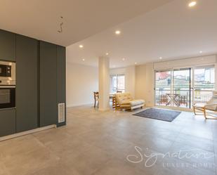 Living room of Flat to rent in Sant Cugat del Vallès  with Air Conditioner, Heating and Terrace