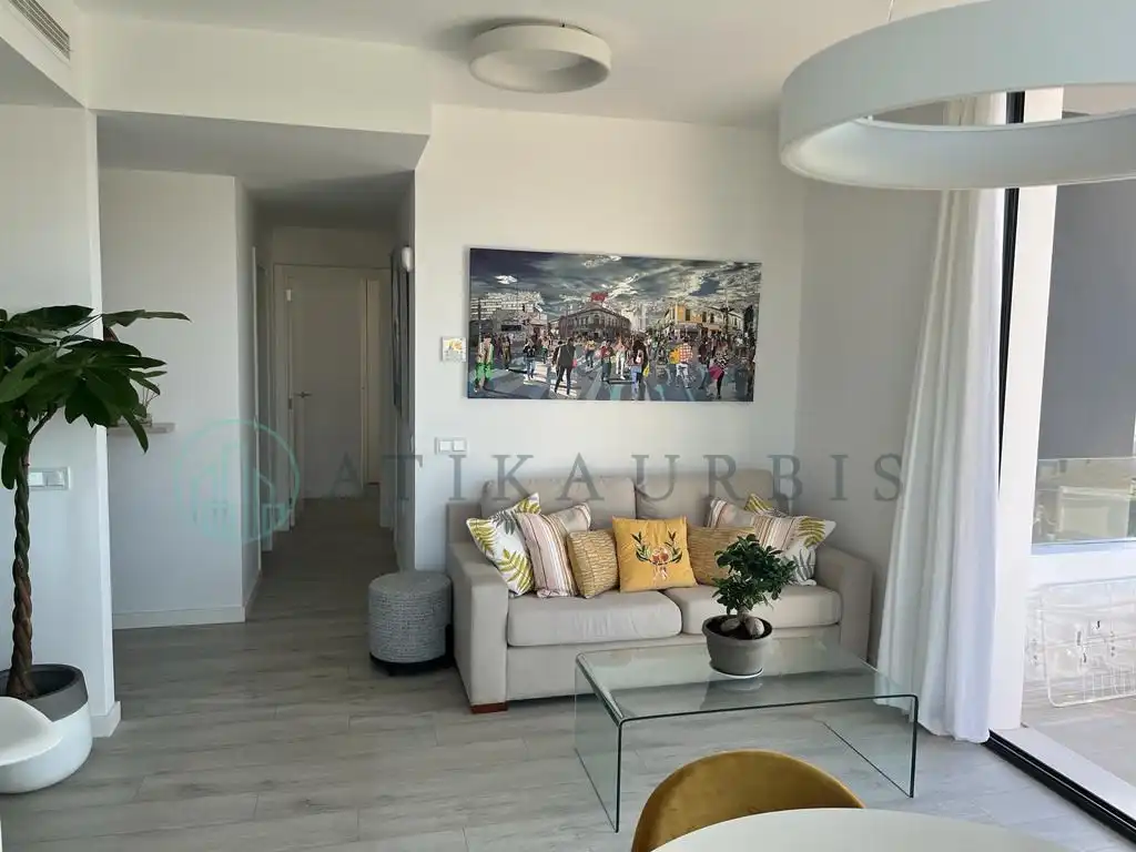 Sala de estar de Ático de alquiler en Málaga con Aire acondicionado, Terraza y Piscina