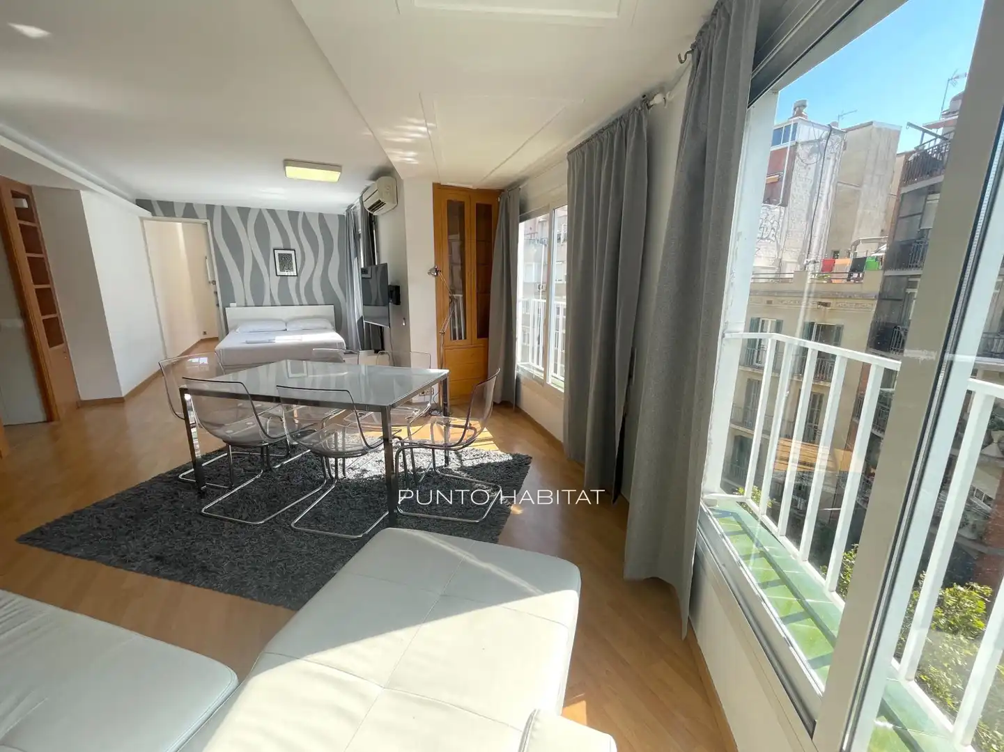 Piso con ascensor en venta en Carrer de Lepant, imagen 8