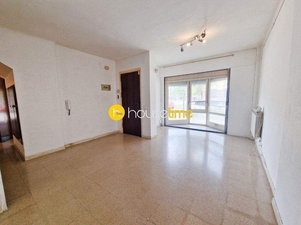 Planta baja for sale in  Barcelona Capital