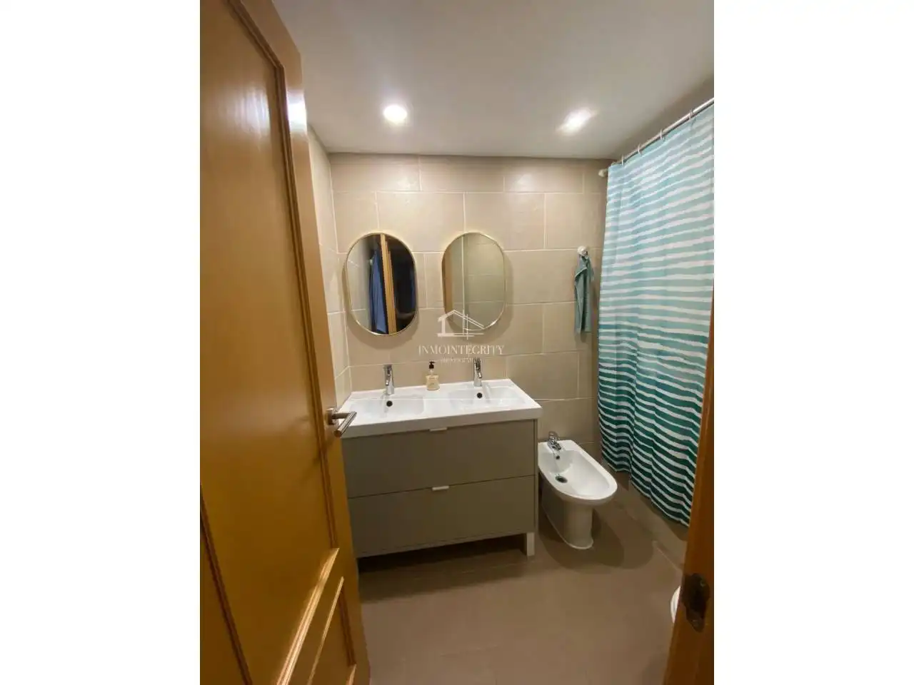 Apartamento con piscina en venta en Avenida Central 20, imagen 15