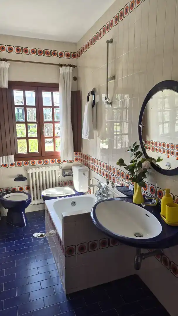Bany de Casa o xalet de lloguer en Sanxenxo amb Balcó