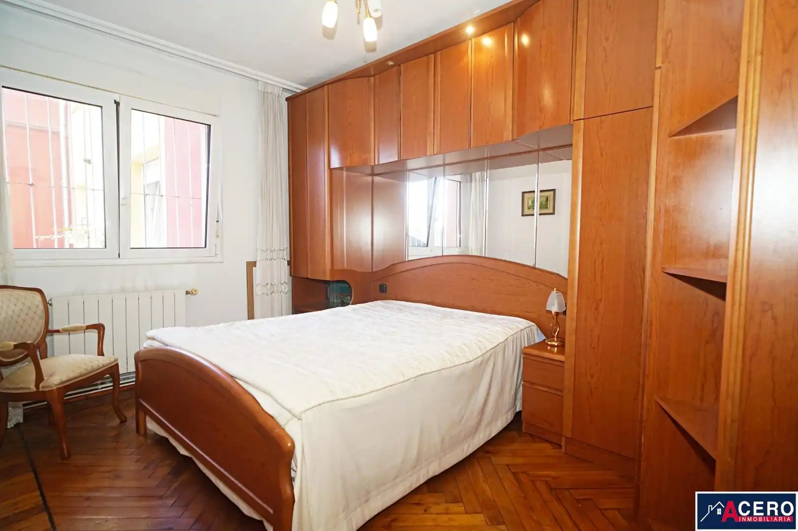 Habitación de Piso en venta en Santander con Calefacción, Trastero y Balcón