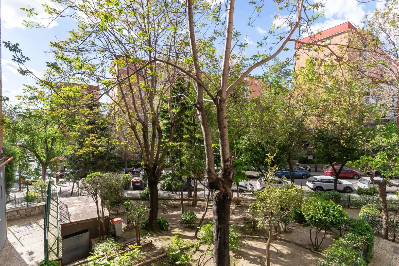 Vista exterior de Piso en venta en Madrid con Aire acondicionado, Calefacción y Balcón
