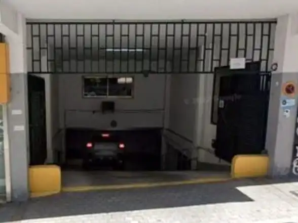 Parking de Garaje de alquiler en Vigo 