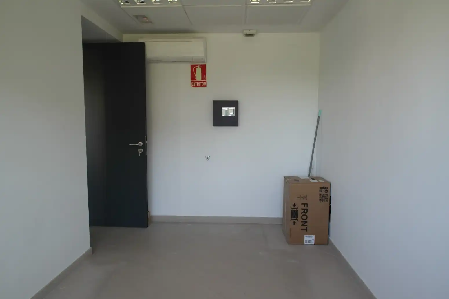 Büro zum Verkauf in Los Lirios, imagen 30