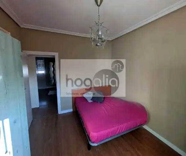 Habitación de Piso de alquiler en Sevilla con Aire acondicionado y Amueblado
