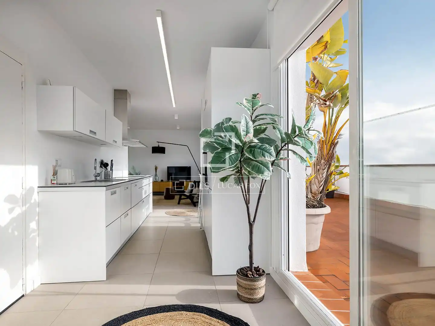Kitchen of Flat for rent in Barcelona  with Air Conditioner, Heating and Terrace