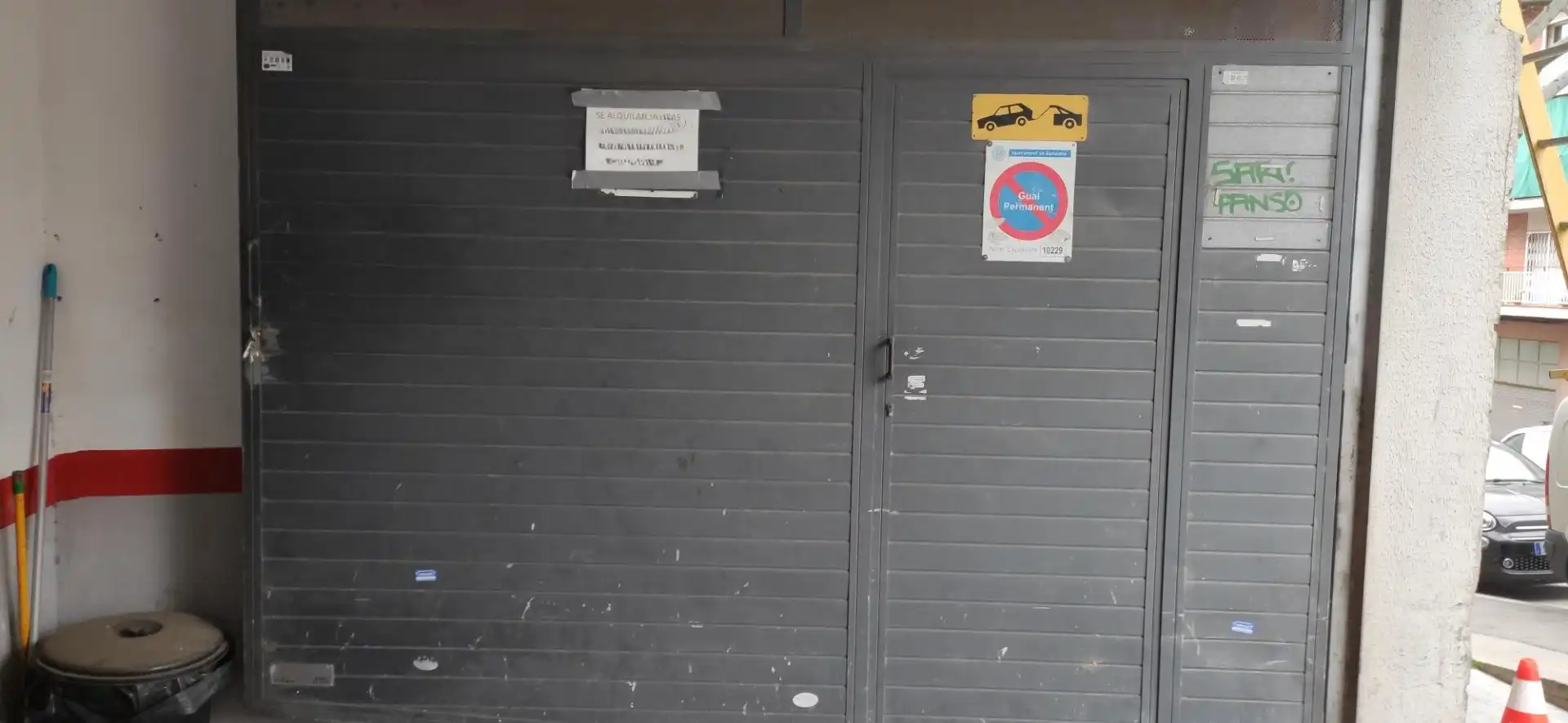 Parking de Local de alquiler en Badalona