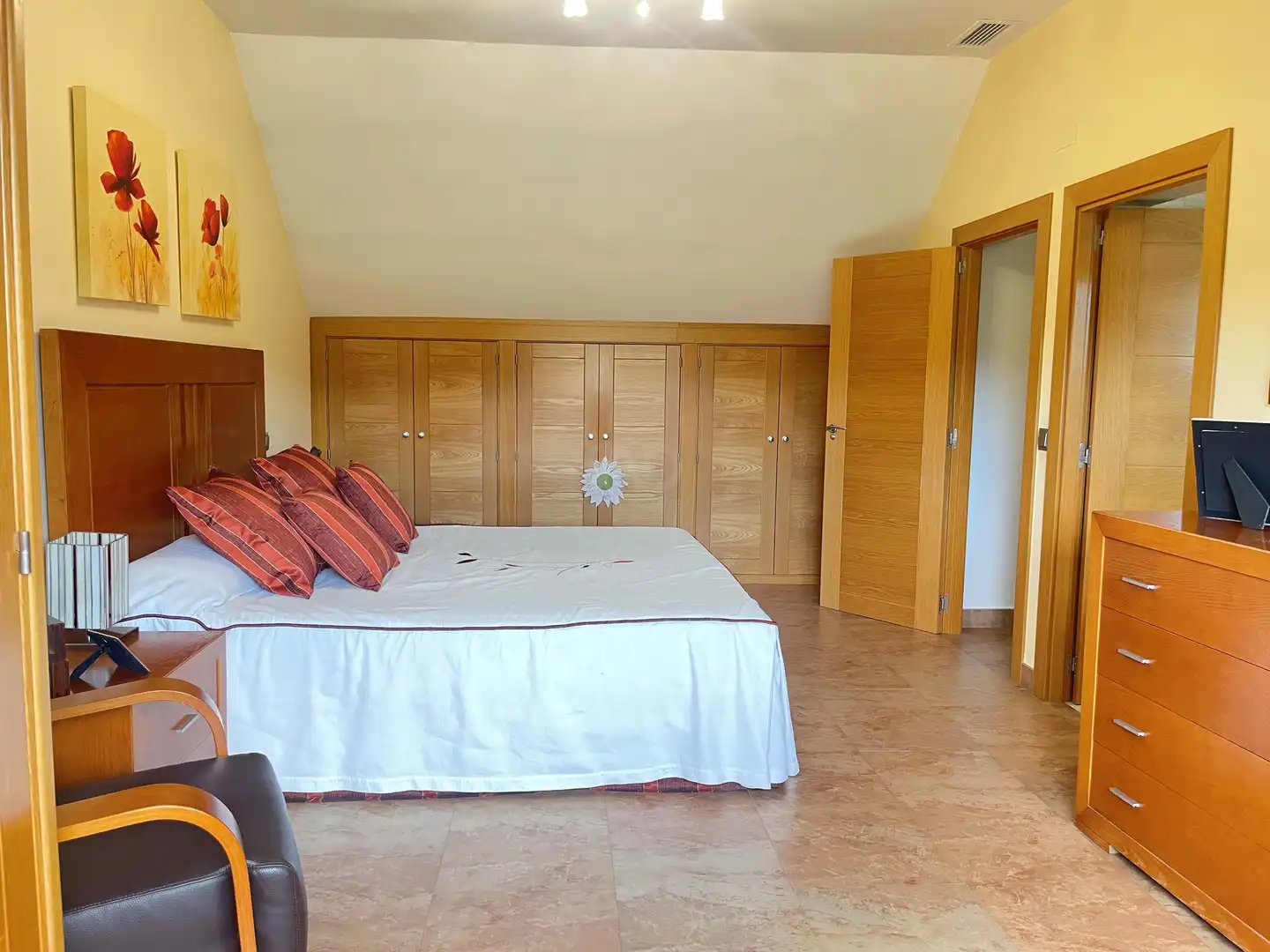 Habitación de Casa o chalet en venta en Valdemaqueda con Calefacción, Terraza y Piscina