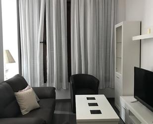 Sala d'estar de Apartament de lloguer en  Córdoba Capital amb Aire condicionat, Calefacció i Parquet