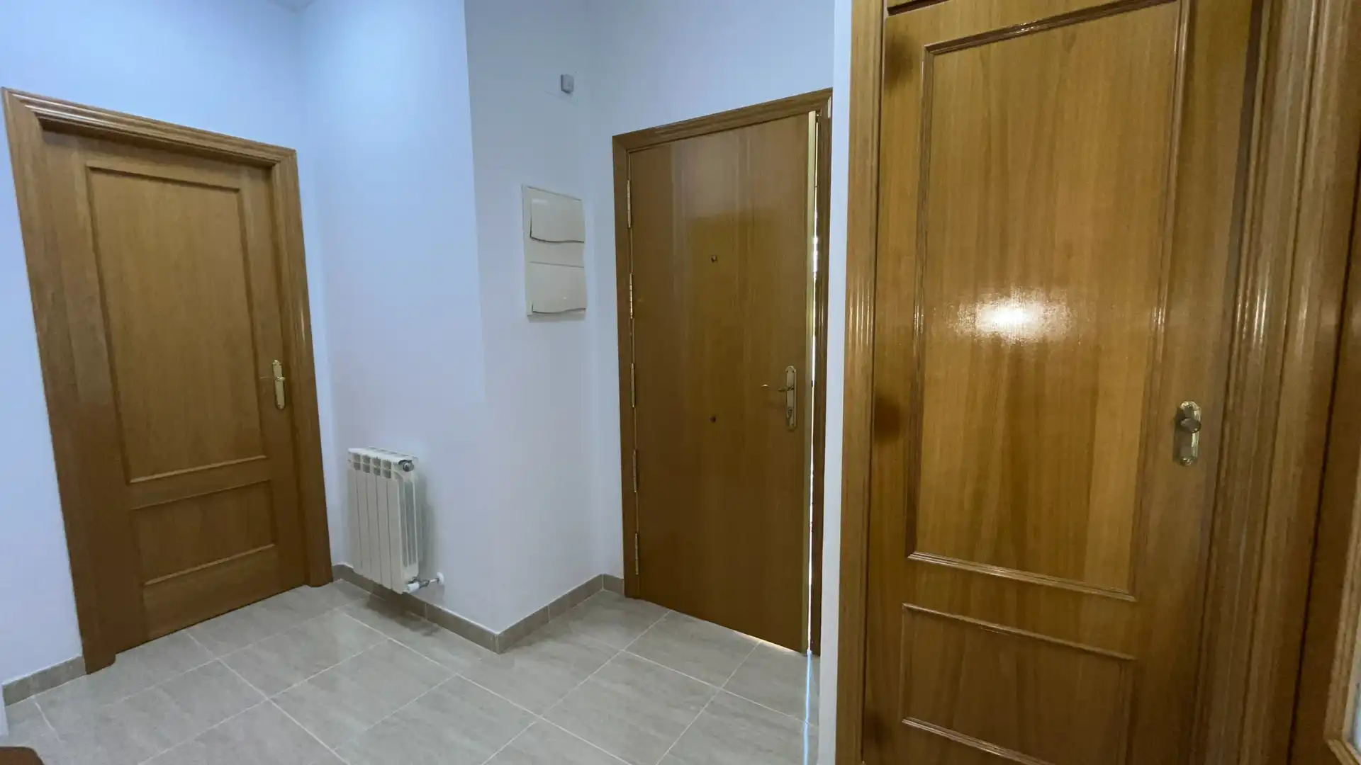 Casa adosada de lloguer en Aldea del Fresno amb Aire condicionat, Calefacció i Parquet