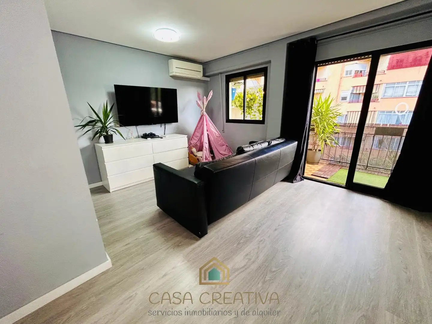 Wohnzimmer von Wohnung zum Verkauf in Gandia mit Privatgarten, Terrasse und Möbliert