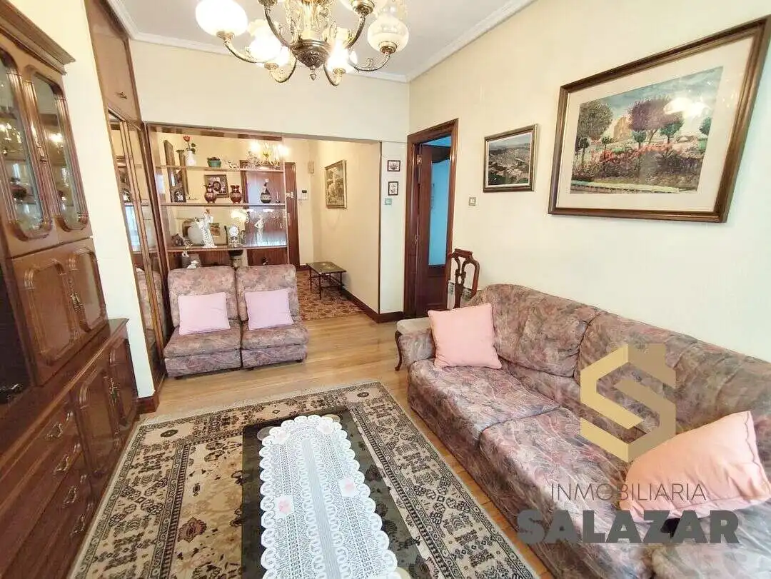 Sala de estar de Piso en venta en Bilbao  con Calefacción