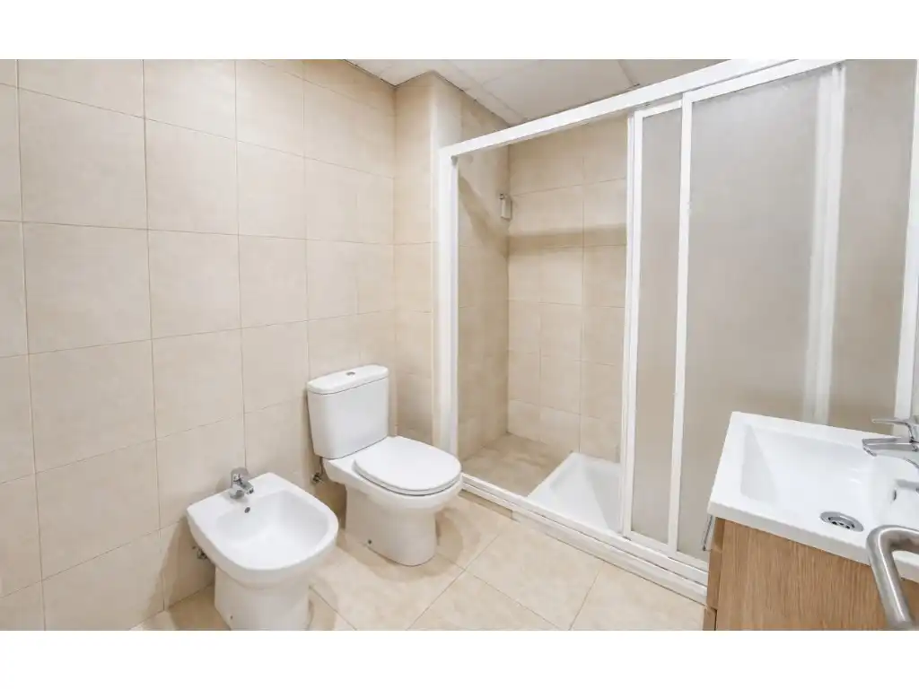 Bathroom of Flat for sale in La Granada  with Air Conditioner, Heating and Balcony