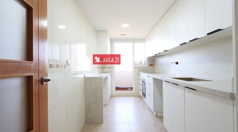 Foto 3 de Dúplex de alquiler en Núcleo Urbano, La Pobla de Vallbona