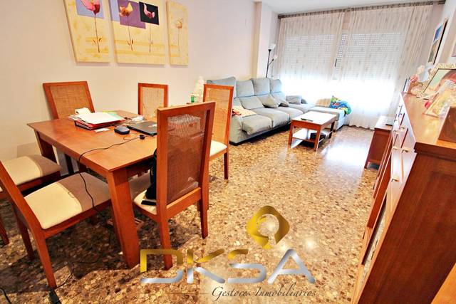 Piso en Alquiler en Calle MONSE/ F FERRIS en Onda