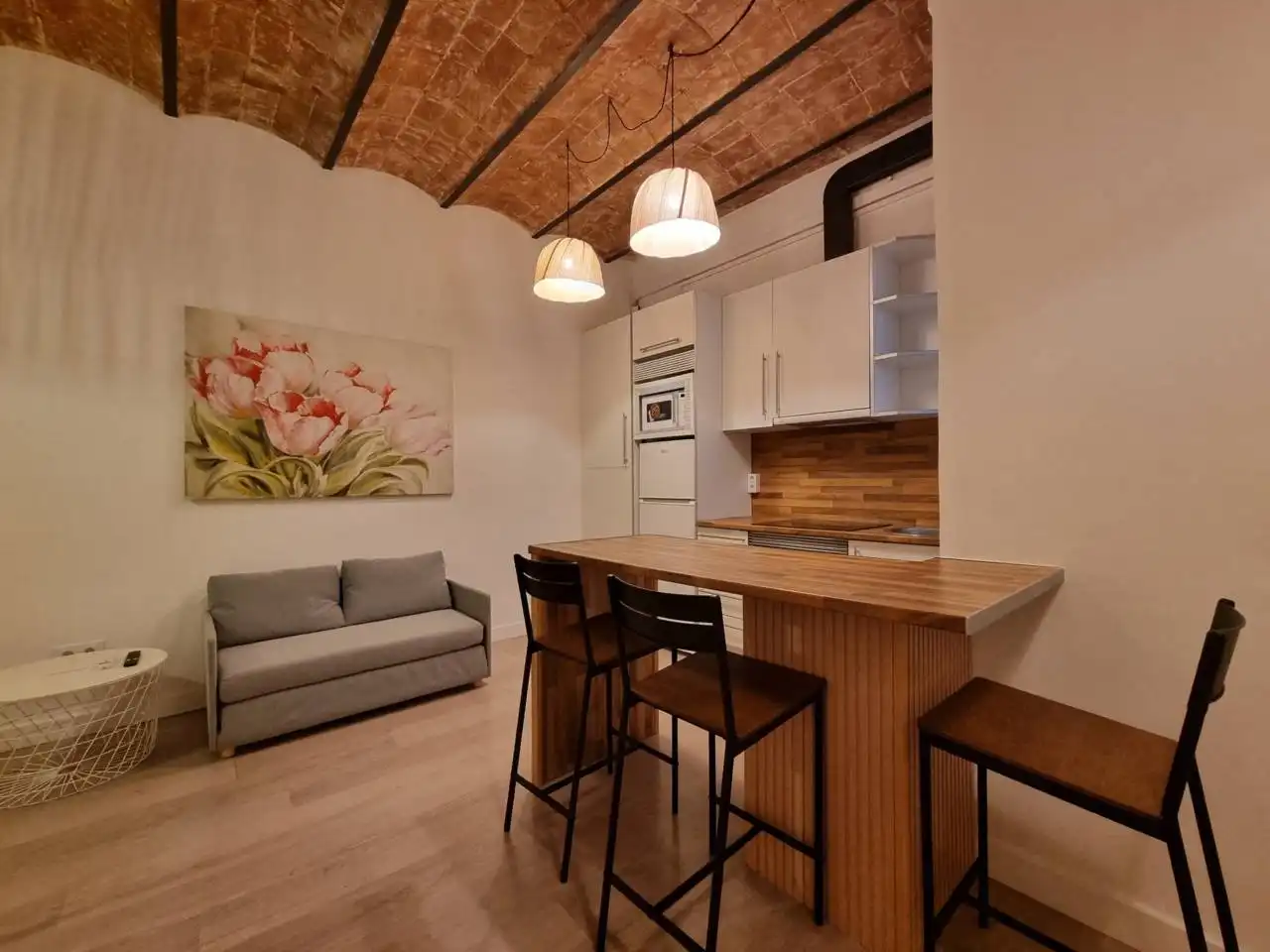 Lofts for rent in Calle Benavent, La Maternitat i Sant Ramon