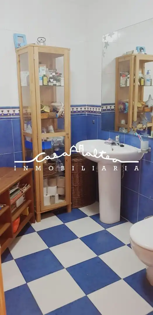 Bathroom of Houses for rent in L'Alfàs del Pi  with Air Conditioner, Terrace and Furnished