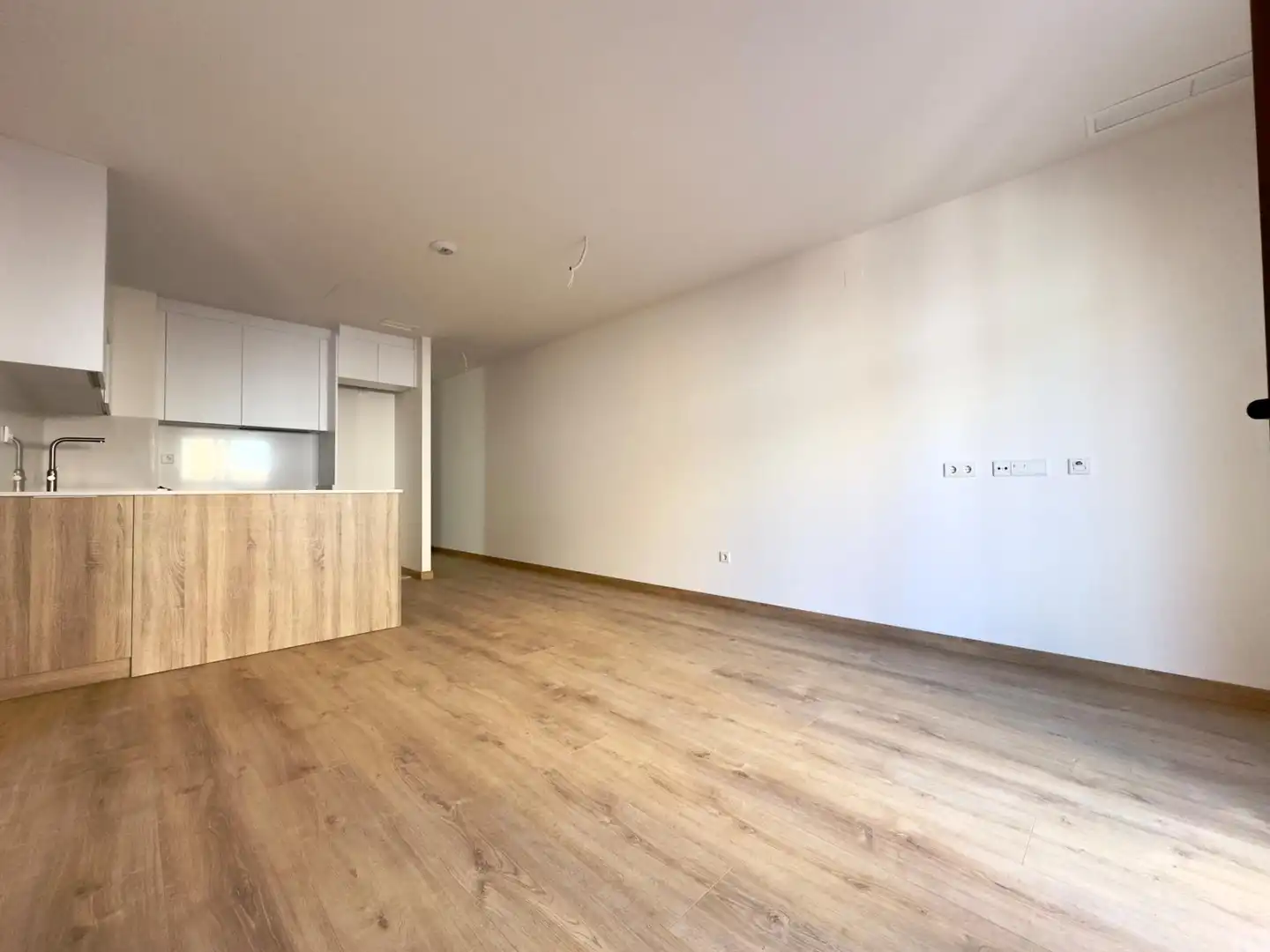 Flat with terrace for sale in Calle Calle Tomás Bordera, imagen 3