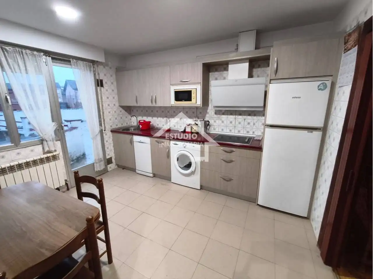 Casa con jardín en venta en Calle San Isidro