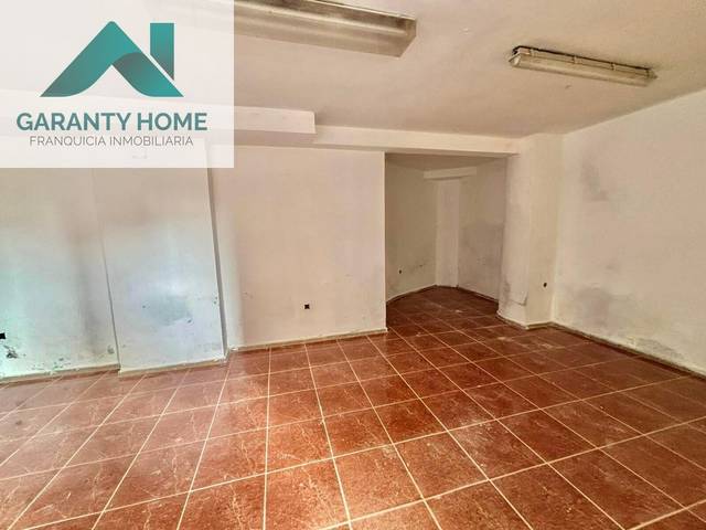 Local comercial en Alquiler en Martos