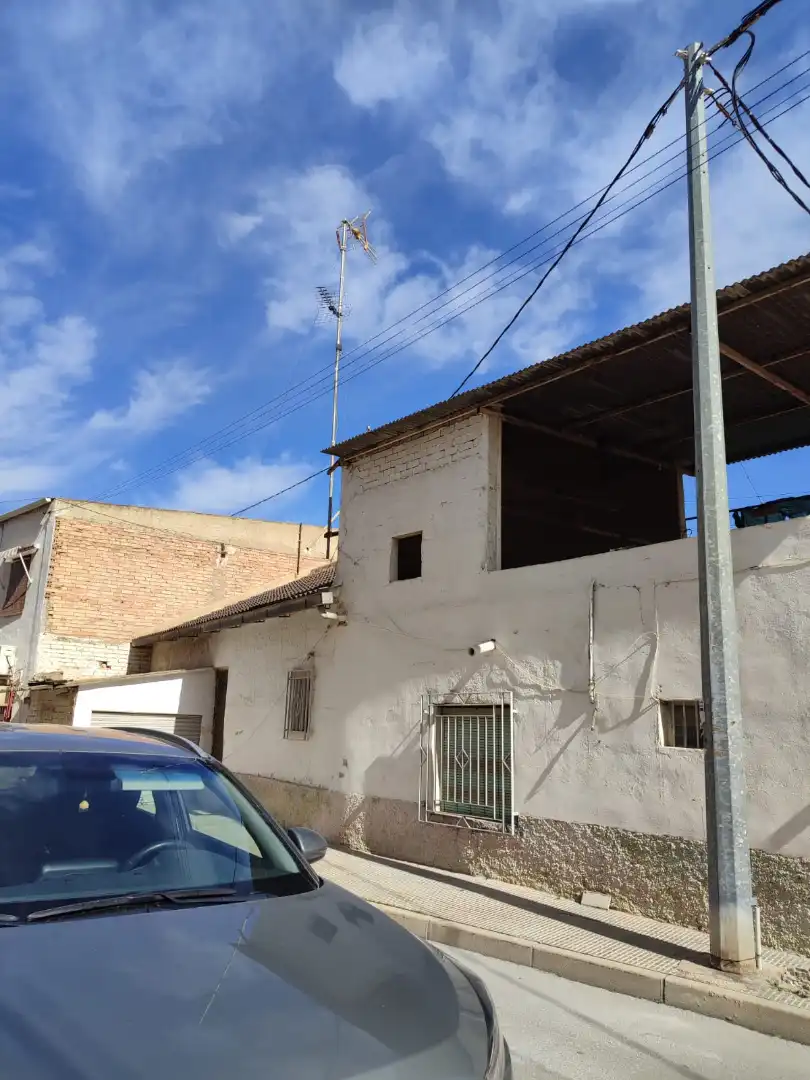 Vista exterior de Casa o xalet en venda en Murcia amb Terrassa i Traster